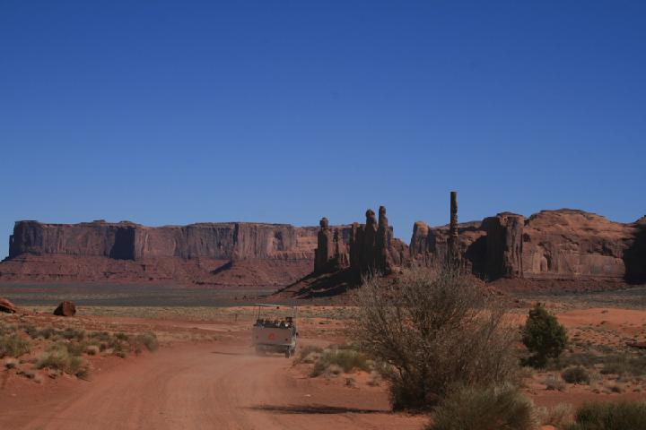 8-Monument valley 0043.JPG